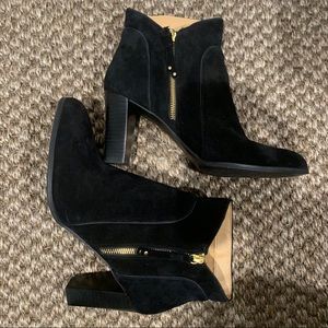 Adrienne Vittadini Taki Suede Black Heel Boot sz10